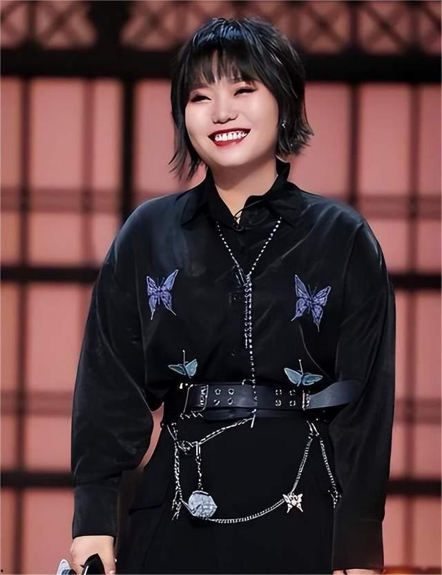 刘大锤爆料明星是谁啊视频,视频爆料明星身份大揭秘 第2张 刘大锤爆料明星是谁啊视频,视频爆料明星身份大揭秘 第2张